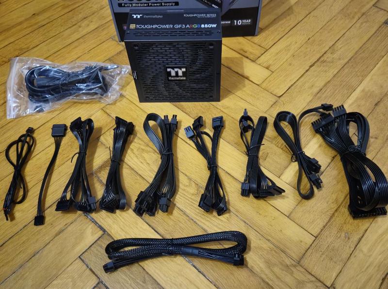 Thermaltake Toughpower GF3 850W 80 Plus Gold RGB