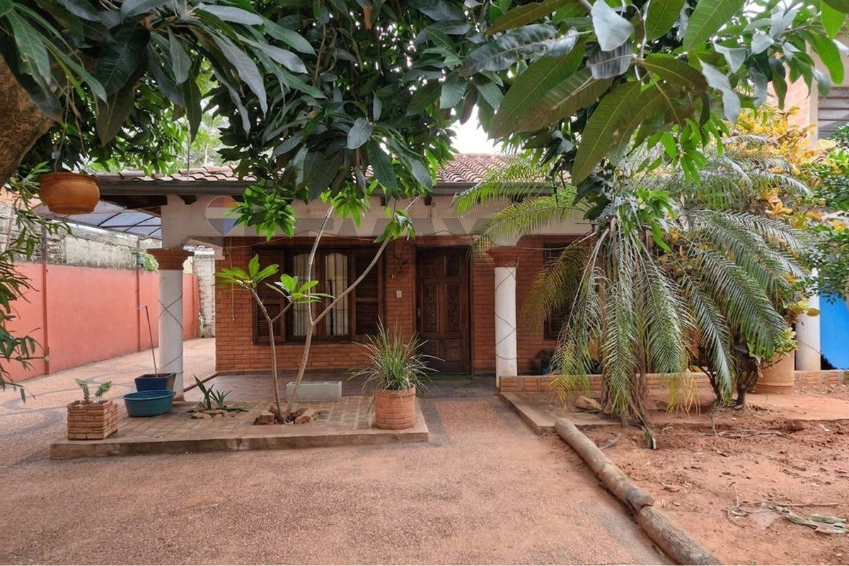 Casa en Venta sobre Ruta Principal . Villa Elisa