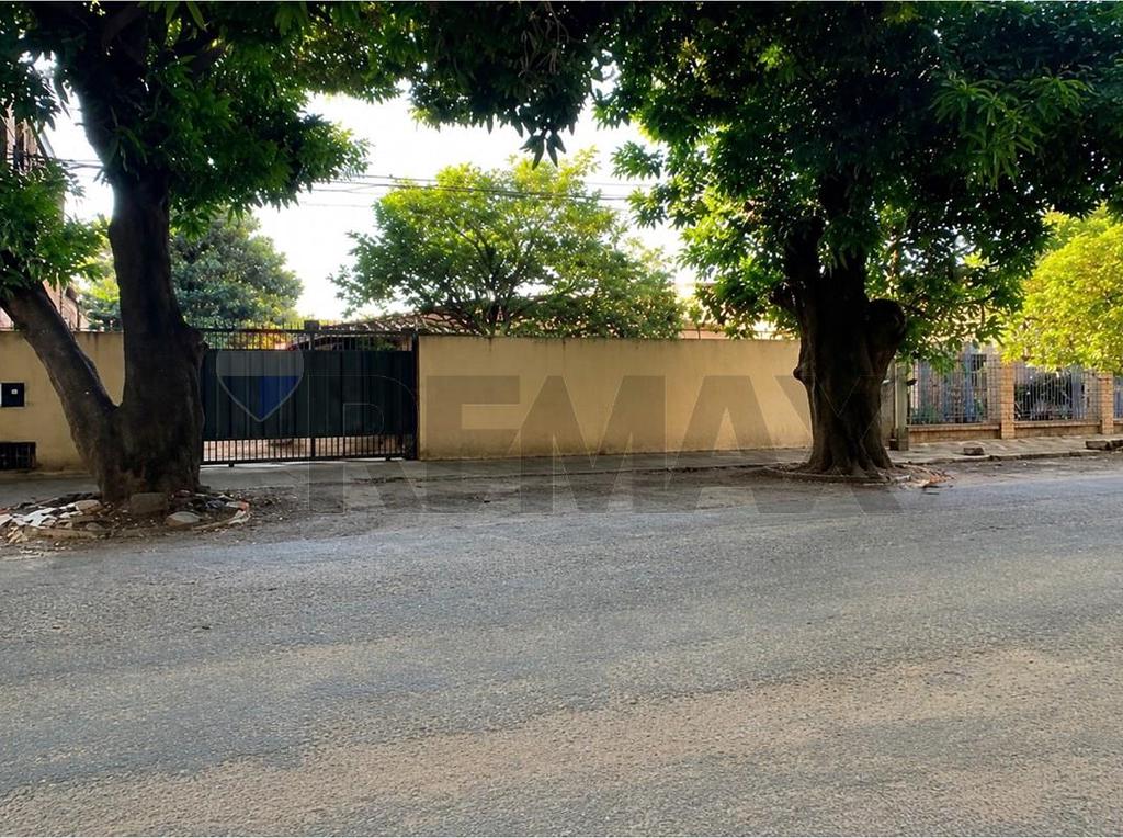 VENTA CASA A REFACCIONAR FERNANDO NORTE