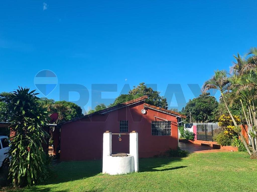Casa Quinta en venta - Barrio Capilla Kue