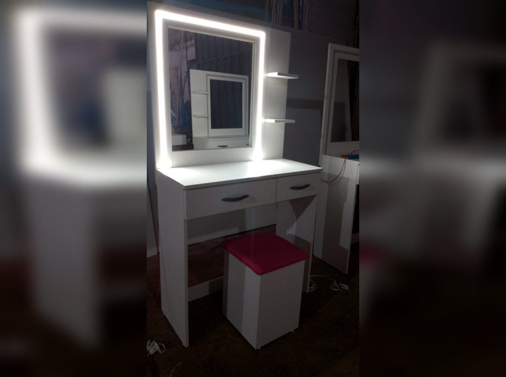 tocador con luz led 